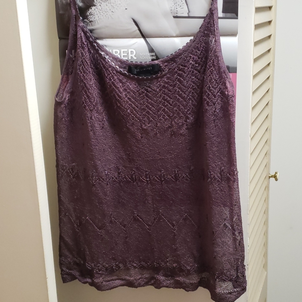 Limited camisole size large - Picture 1 of 4